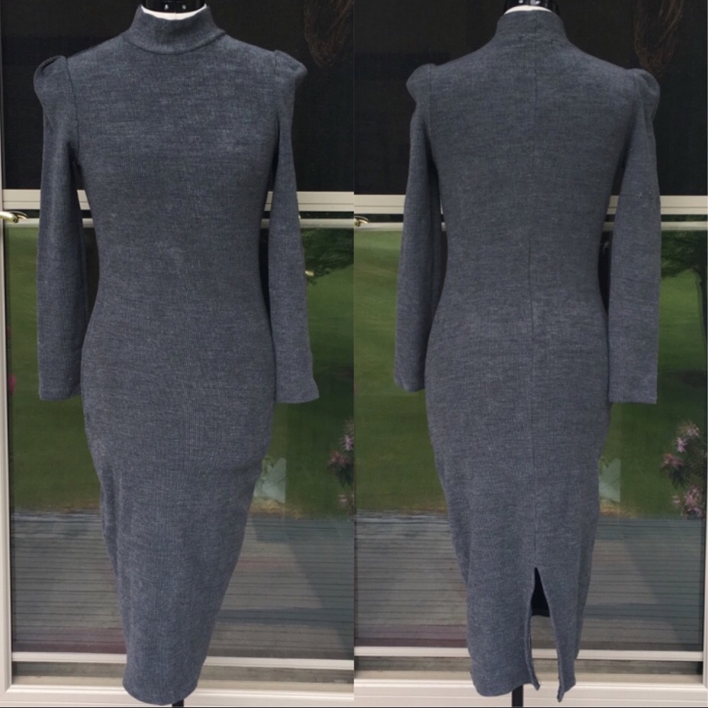 Long grey knit dress ⭐️